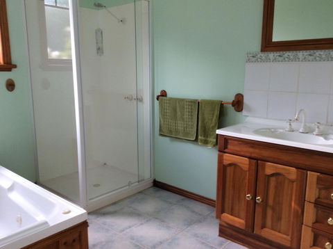 Our Cottage - Sunshine Coast Tourism 6