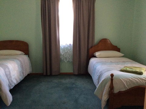 Our Cottage - Sunshine Coast Tourism 0