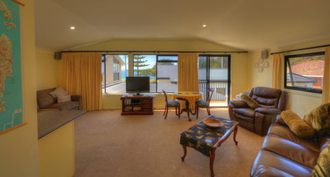 Birchwood On The River - Devonport, Tasmania - Self-Contained And Self-Catering Accommodation - Sunshine Coast Tourism 18
