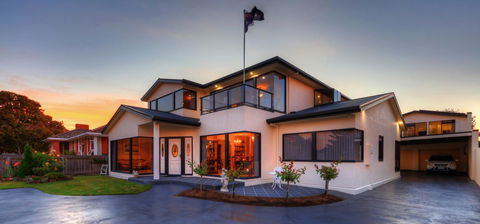Birchwood On The River - Devonport, Tasmania - Self-Contained And Self-Catering Accommodation - Sunshine Coast Tourism 5