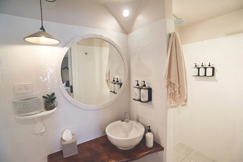 Ship Inn Stanley - Holiday Sunshine Coast 11