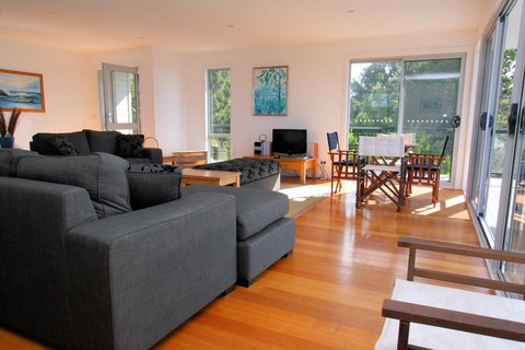Suntrap Cove Bicheno - Sunshine Coast Tourism 20