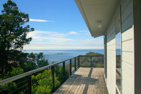 Suntrap Cove Bicheno - Sunshine Coast Tourism 10