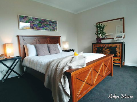 The WeareHouse In Deloraine - Sunshine Coast Tourism 23