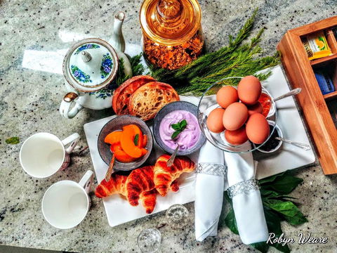 The WeareHouse In Deloraine - Sunshine Coast Tourism 5