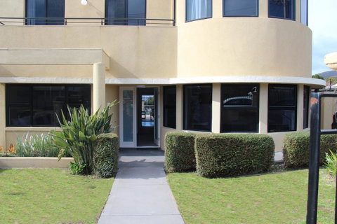 Russell House - Sunshine Coast Tourism 1