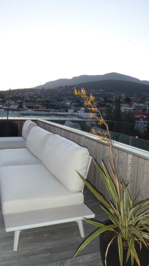 Quarry House Luxury Retreat - Sunshine Coast Tourism 28