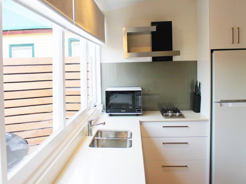 Apartment On King - Free Car - Sunshine Coast Tourism 9