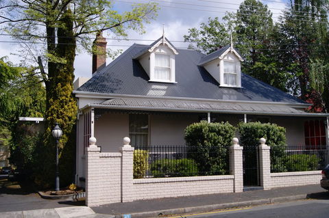 Grosvenor Court Apartments - Sunshine Coast Tourism 10