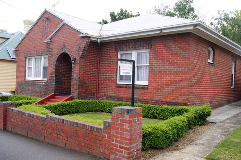 Grosvenor Court Apartments - Sunshine Coast Tourism 4