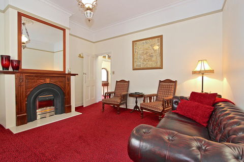 Grosvenor Court Apartments - Sunshine Coast Tourism 16