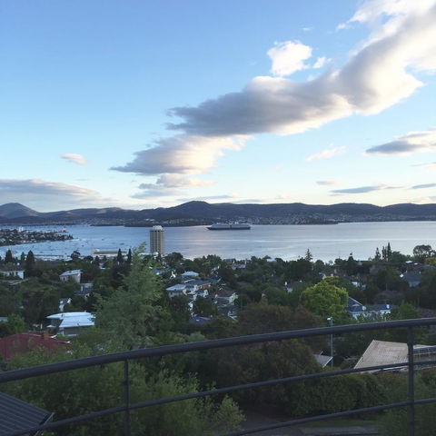 Studioat10 - Holiday Sunshine Coast 24