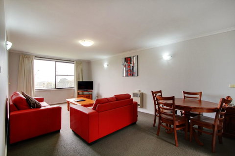 Tamar River Villas - Sunshine Coast Tourism 9