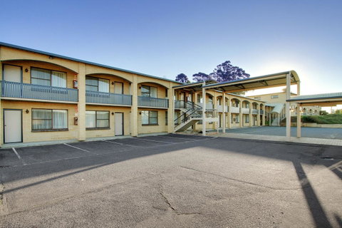 Tamar River Villas - Sunshine Coast Tourism 0