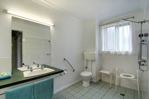 Tamar River Villas - Sunshine Coast Tourism 8
