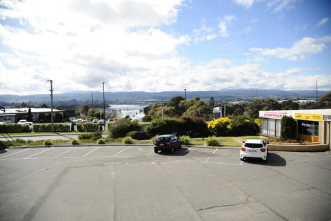 Tamar River Villas - Sunshine Coast Tourism 21