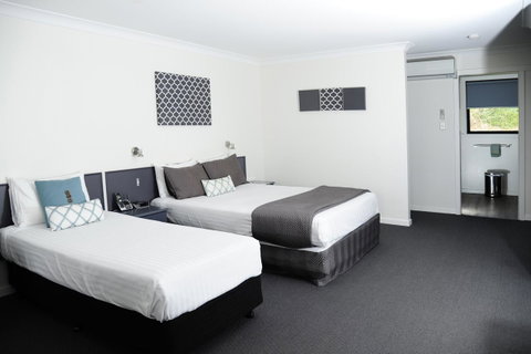 Tamar River Villas - Sunshine Coast Tourism 16