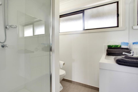 Tamar River Villas - Sunshine Coast Tourism 10