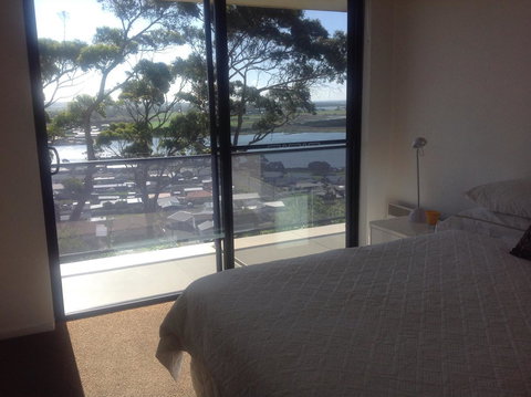 Sheer Pleasure Accommodation - Sunshine Coast Tourism 4