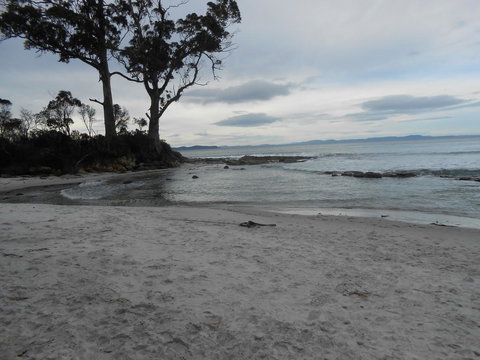 Bruny Ocean Cottage - Holiday Sunshine Coast 7