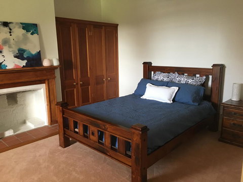 CLAYFIELD HOMESTEAD - Rustic Country Accommodation - Holiday Sunshine Coast 10