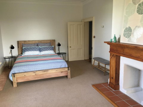 CLAYFIELD HOMESTEAD - Rustic Country Accommodation - Holiday Sunshine Coast 12