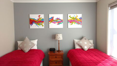 Hobart Villa - Sunshine Coast Tourism 9