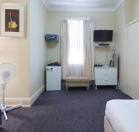 Neutral Bay Lodge - Holiday Sunshine Coast