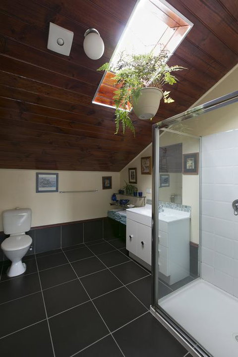 Neverinn - Holiday Sunshine Coast 3