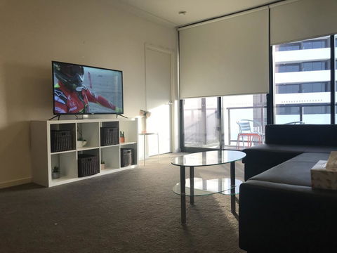 New Luxurious Skyview 2Bedroom Apartment Liverpool - Sunshine Coast Tourism 1