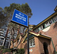 Newcastle Beach YHA - Sunshine Coast Tourism