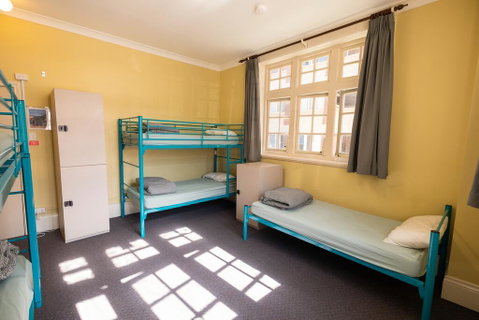 Newcastle Beach YHA - Sunshine Coast Tourism 2