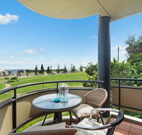 Newcastle Short Stay Apartments - Flagstaff Apartment - Sunshine Coast Tourism