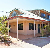 Ningaloo Breeze Villa 10 - 3 Bedroom Fully Self-Contained Disabled-Friendly Accommodation - Sunshine Coast Tourism