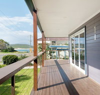No. 1 Fingal Bay Beach House - The Little Abode - Sunshine Coast Tourism