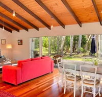 Noosa Lake House - Sunshine Coast Tourism