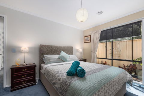 North Essendon B & B Melbourne Airport - Holiday Sunshine Coast 0
