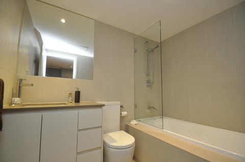 NORTH SYDNEY FULLY SELF CONTAINED MODERN 2 BED APARTMENT (16WAL) - Sunshine Coast Tourism 3