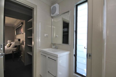 NORTHERN HAVEN-3/16 David Campbell St NH - Sunshine Coast Tourism 3