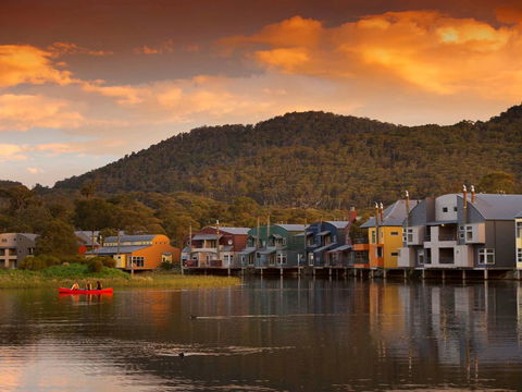 Novotel Lake Crackenback Resort - Sunshine Coast Tourism 0