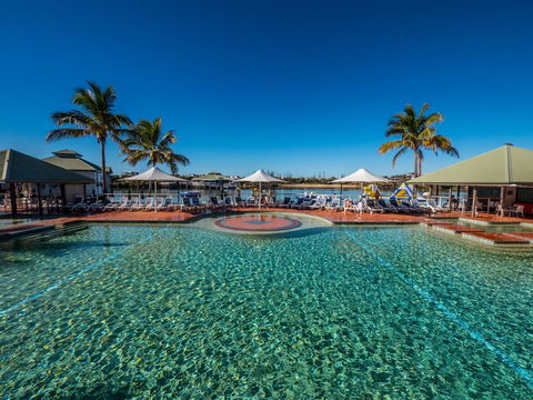 Novotel Sunshine Coast Resort - Holiday Sunshine Coast 1