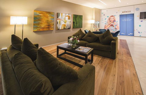 Novotel Sydney West HQ - Holiday Sunshine Coast 2