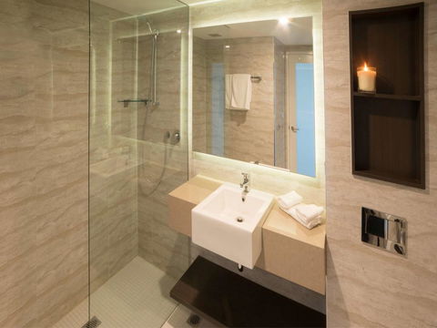 Novotel Wollongong Northbeach - Sunshine Coast Tourism 2