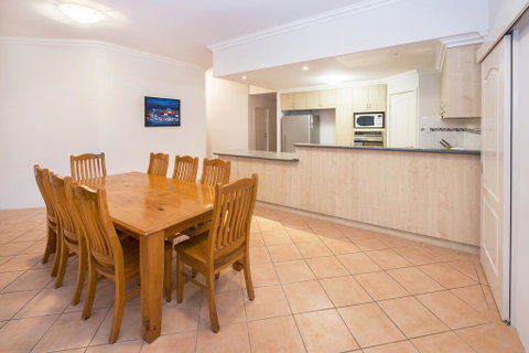 Nyes Nest - Sunshine Coast Tourism 3