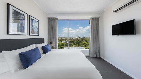 Oaks Brisbane On Margaret Suites - Sunshine Coast Tourism 1