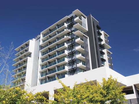 Oaks Gladstone Grand Hotel - Holiday Sunshine Coast 1