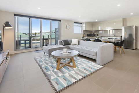 OCEAN BEACH RETREAT - SORRENTO - Sunshine Coast Tourism 0