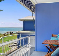 Ocean Blue Apartment Four - apartment on 2nd level - Sunshine Coast Tourism