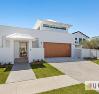Ocean Pearl - Holiday Sunshine Coast