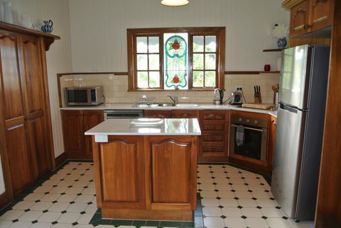 Ocean Serenity - Sunshine Coast Tourism 0